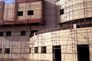 کلینیک تخصصی خاتم الانبیاء سمنان | اجرای نمای سرامیک به روش خشک