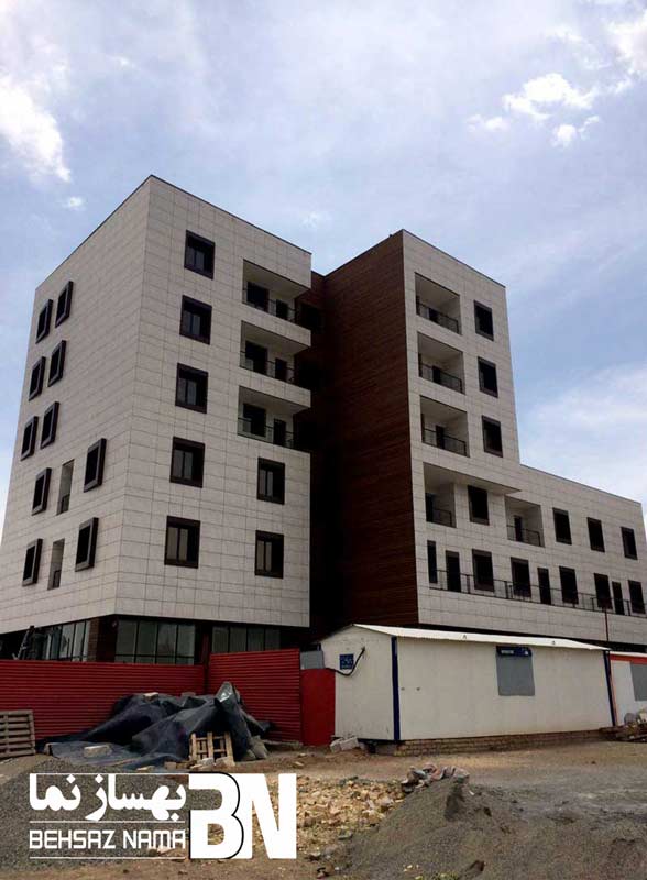 مجتمع تجاری مسکونی پردیسان قم | اجرای نمای ترکیبی سرامیک