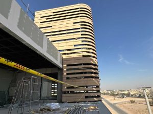 نمای ساختمان نظام مهندسی یزد – اجرای نمای آجر خشک