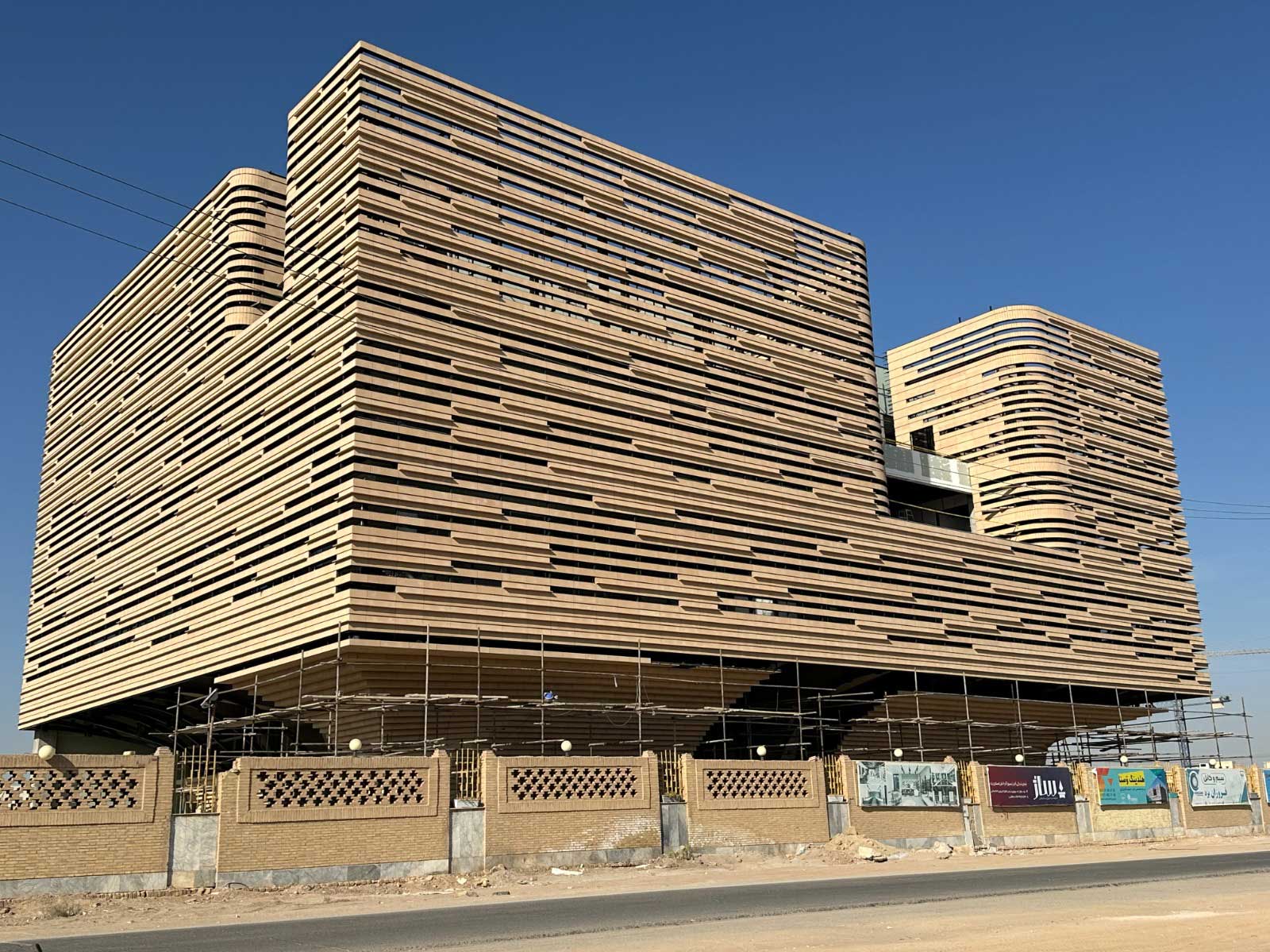 نمای خشک - بهساز نما